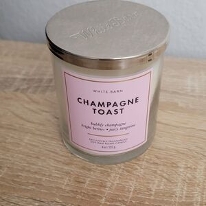 White Barn Champagne Toast Candle